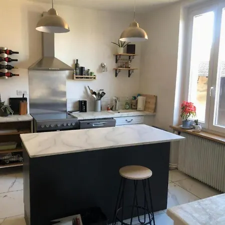 Σπίτι διακοπών Family House Near Basel Hot Tub, Sleeps 12